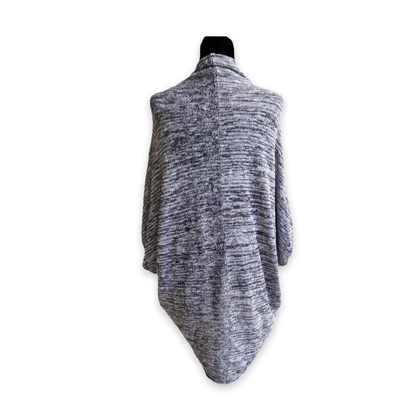 Forever 21 Gray Variegated Loose Fit Open Cardigan Shell Shrug S M Overpiece - Picture 3 of 4